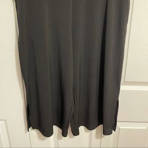 Susan Graver petite liquid knit crop pants